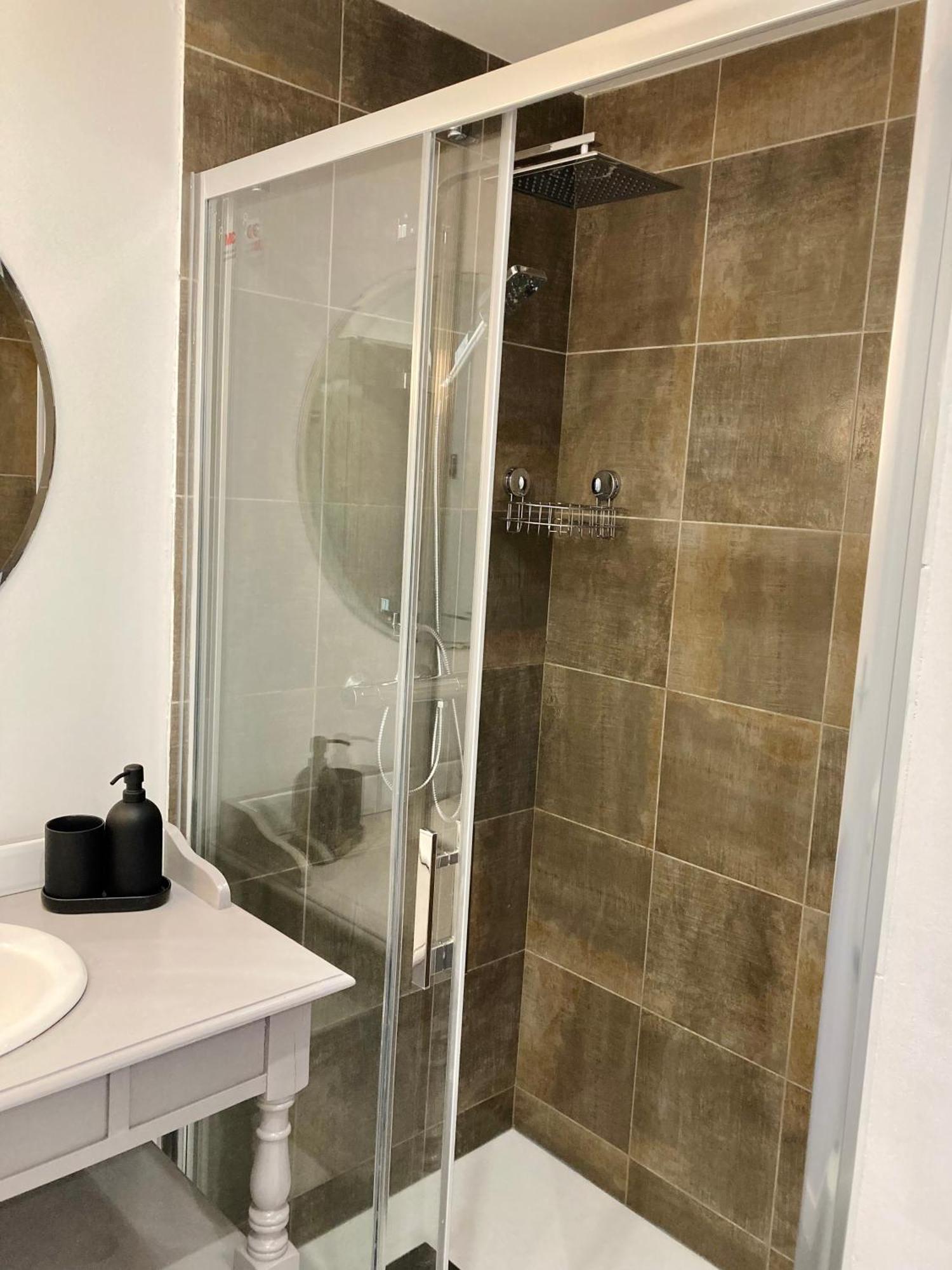 שאמברי Le Nivolet, Cosy Appartement מראה חיצוני תמונה